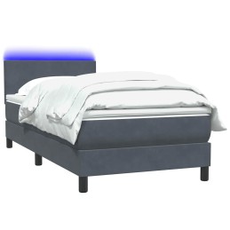 Boxspringbett mit Matratze...