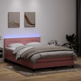 Boxspringbett mit Matratze...