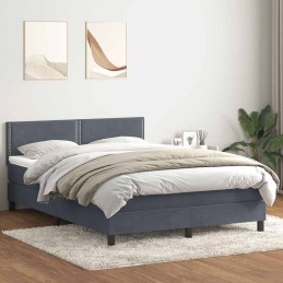 Boxspringbett mit Matratze...