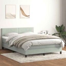 Boxspringbett mit Matratze...
