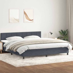 Boxspringbett mit Matratze...