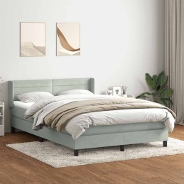 Boxspringbett mit Matratze...