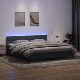 Boxspringbett mit Matratze...