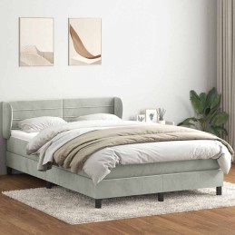 Boxspringbett mit Matratze...