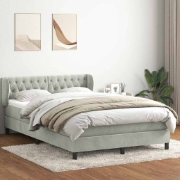 Boxspringbett mit Matratze...