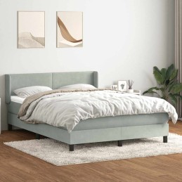 Boxspringbett mit Matratze...