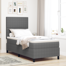 Boxspringbett mit Matratze...