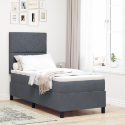 Boxspringbett mit Matratze...