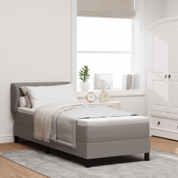 Boxspringbett mit Matratze...