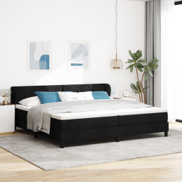 Schwarzes Boxspringbett mit...