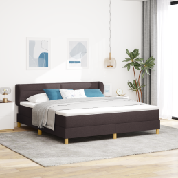 Boxspringbett mit Matratze...