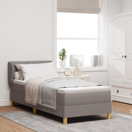 Boxspringbett mit Matratze...