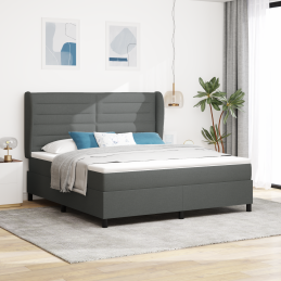 Boxspringbett mit Matratze...