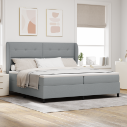 Boxspringbett mit Matratze...