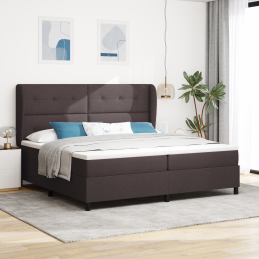 Boxspringbett mit Matratze...