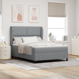 Boxspringbett mit Matratze...