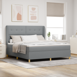 Boxspringbett mit Matratze...