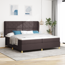 Boxspringbett mit Matratze...
