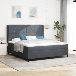 Boxspringbett mit Matratze...