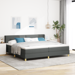 Boxspringbett mit Matratze...
