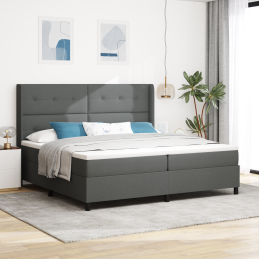 Boxspringbett mit Matratze...