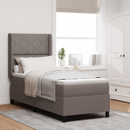 Boxspringbett mit Matratze...