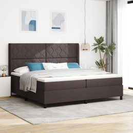Boxspringbett mit Matratze...