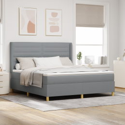 Boxspringbett mit Matratze...