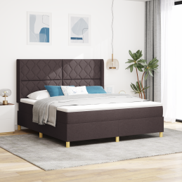 Boxspringbett mit Matratze...