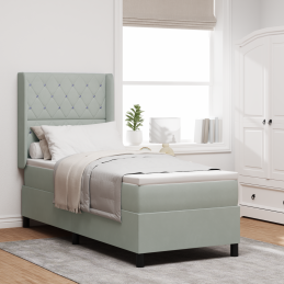 Boxspringbett mit Matratze...