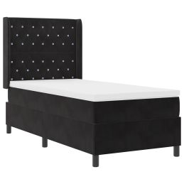 Boxspringbett mit Matratze...