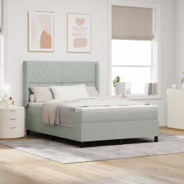 Boxspringbett mit Matratze...