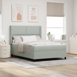 Boxspringbett mit Matratze...