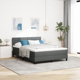 Boxspringbett mit Matratze...