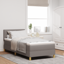 Boxspringbett mit Matratze...