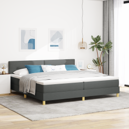 Boxspringbett mit Matratze...