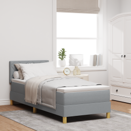 Boxspringbett mit Matratze...