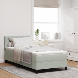 Boxspringbett mit Matratze...