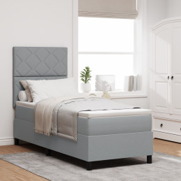 Boxspringbett mit Matratze...