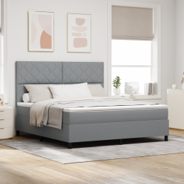 Boxspringbett mit Matratze...