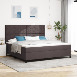 Boxspringbett mit Matratze...
