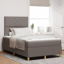 Boxspringbett mit Matratze...