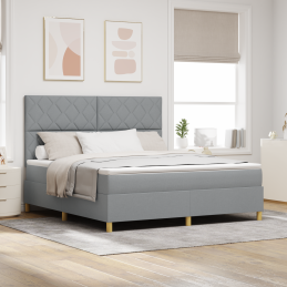 Boxspringbett mit Matratze...