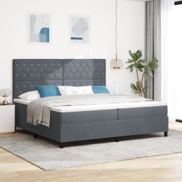 Boxspringbett mit Matratze...