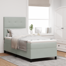 Boxspringbett mit Matratze...