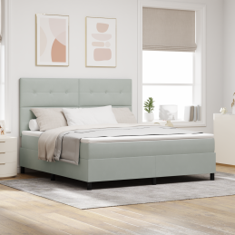 Boxspringbett mit Matratze...