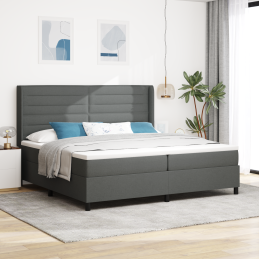 Boxspringbett mit Matratze...